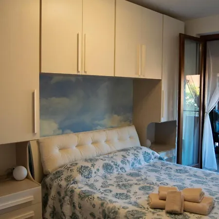 Casa Nuvola Апартаменты Сирмионе